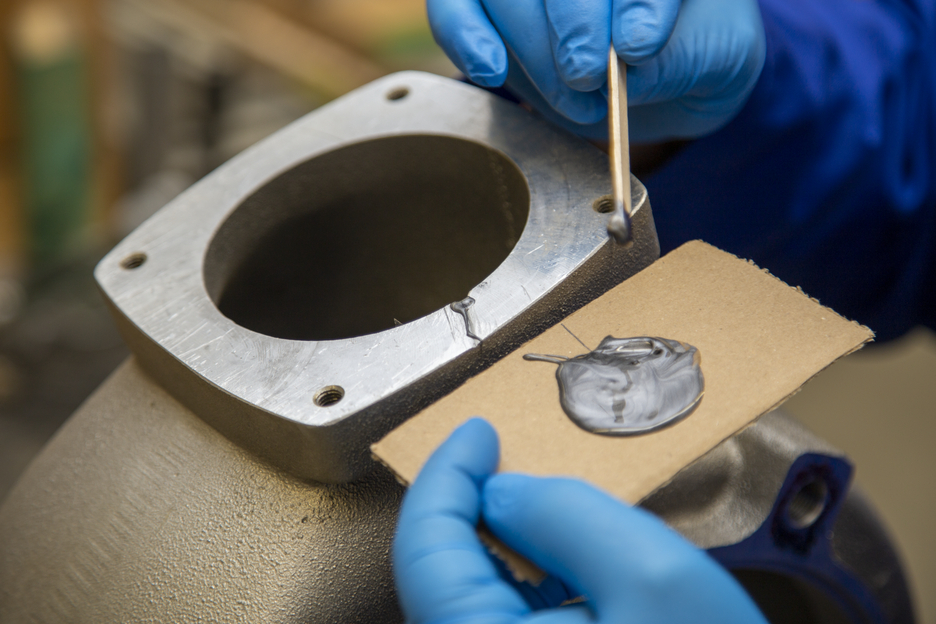 Colle Minute Aluminium | Métal liquide colle à base de résines époxy
