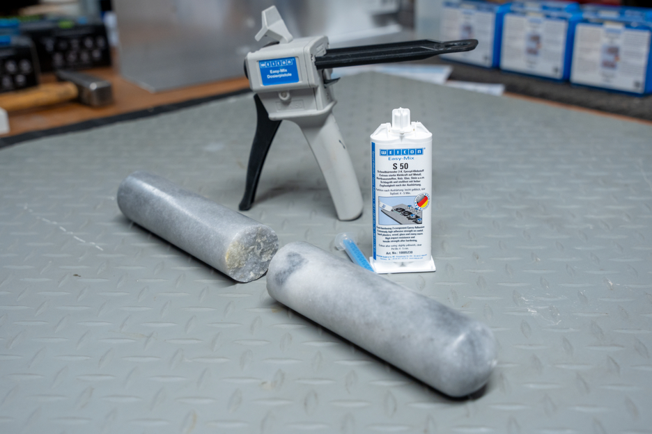 Easy-Mix S 50 | High-temperature resistant epoxy resin adhesive for fast repair and maintenance work