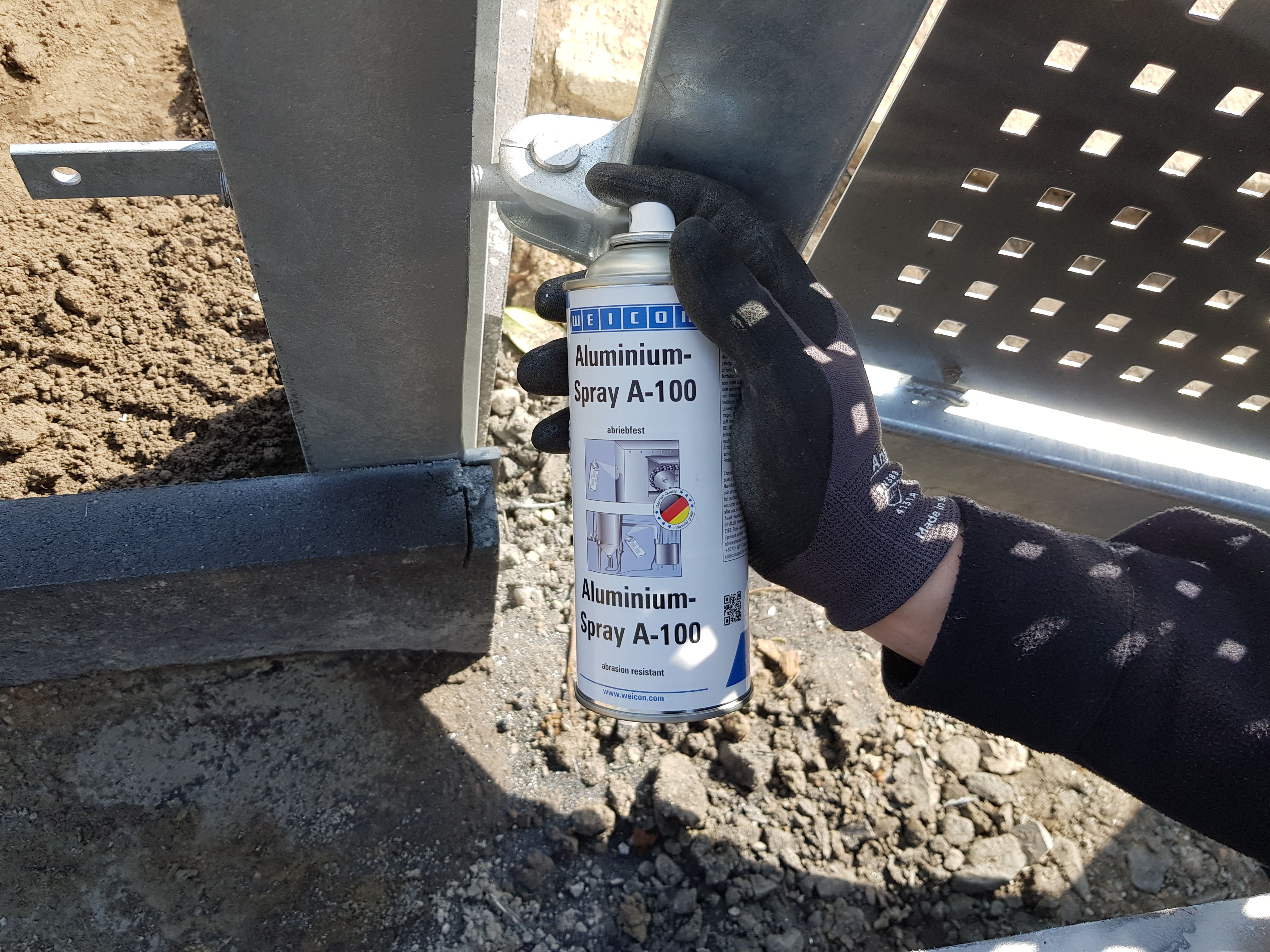 Aluminum Spray A-100 | abrasion-resistant protetcion against rust and corrosion