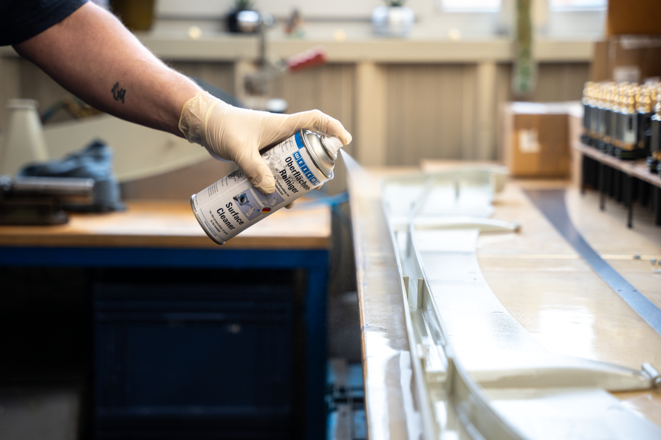 Surface Cleaner Spray | for the pretreatment of bonding surfaces