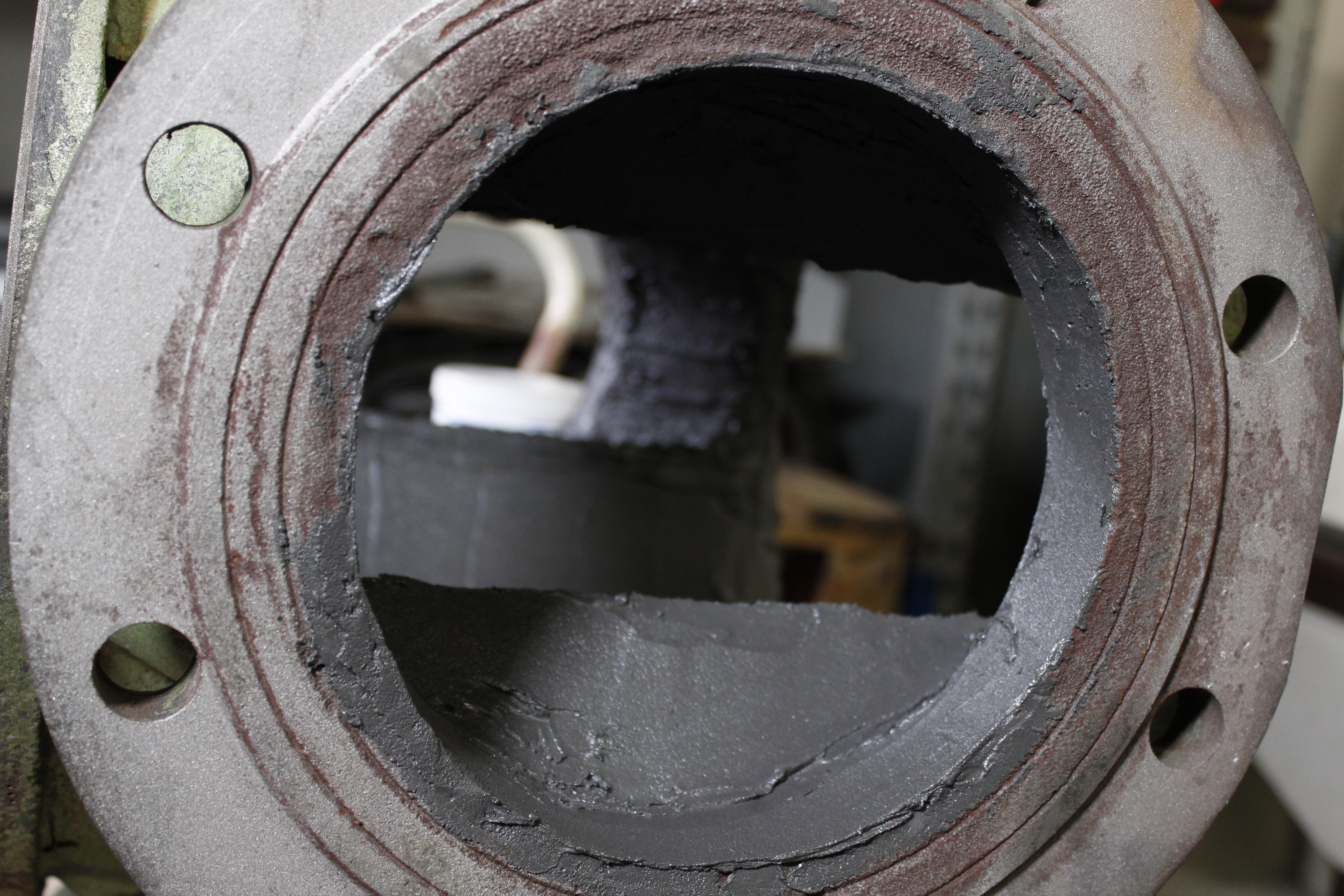 Plastic Metal A | steel-filled epoxy resin system for repairs and gap-filling DNV-certified