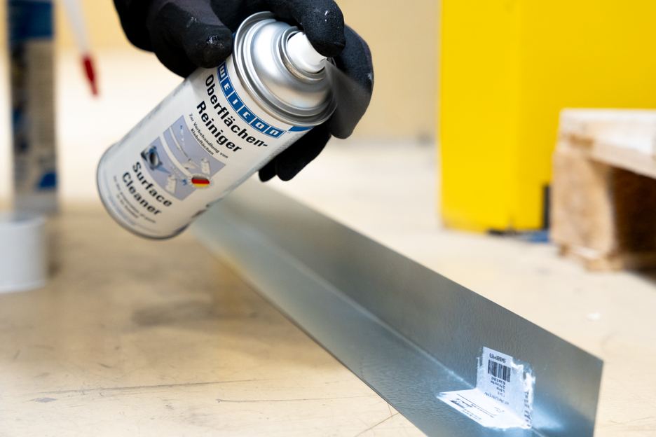 Surface Cleaner Spray | for the pretreatment of bonding surfaces