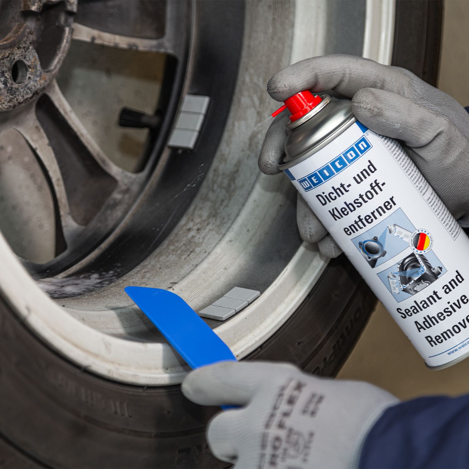 Sealant & Adhesive Remover Spray | removes all kinds of sealant and adhesive residues
