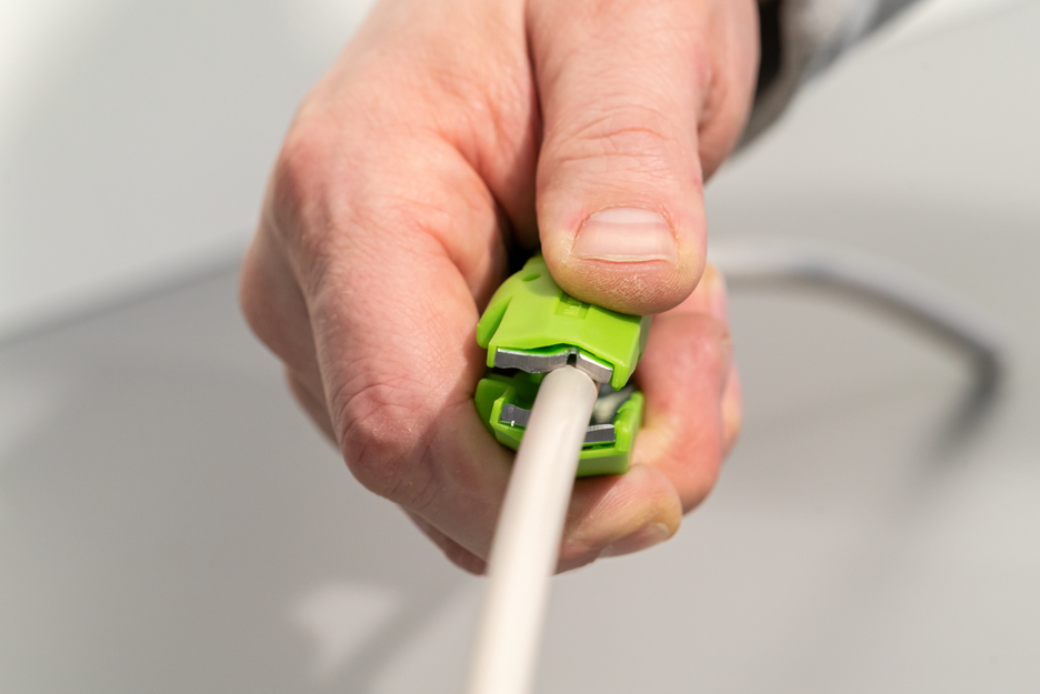 Stripper No. 100 Green Line | Stripping tools made from up to 97% renewable raw materials I multifunctional stripper, working range 0,5 - 16 mm² / 4 - 13 mm Ø