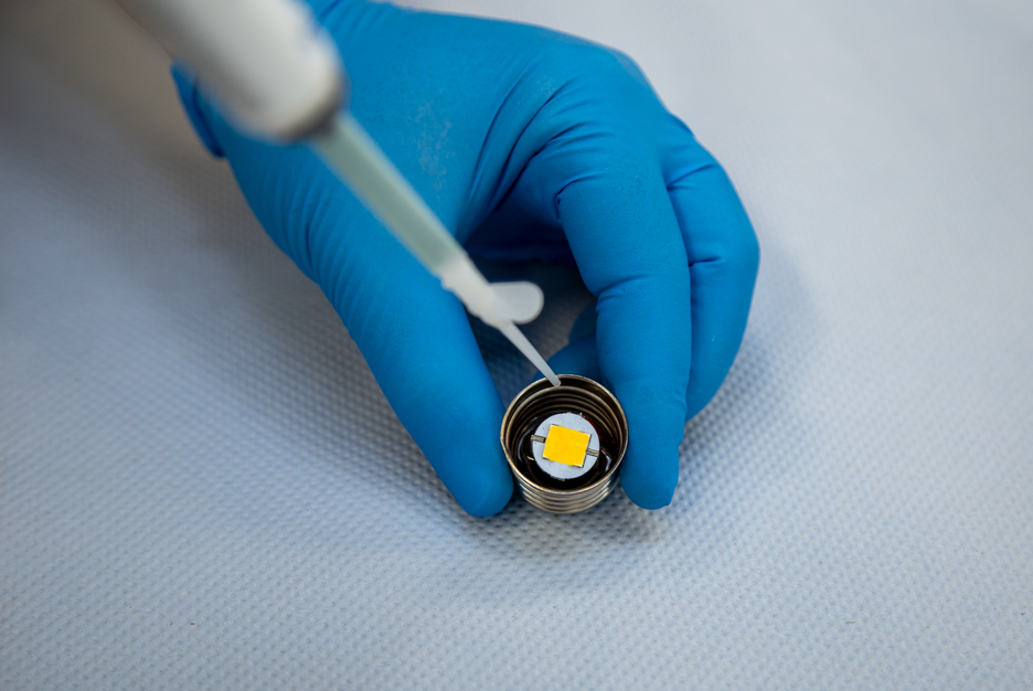 Easy-Mix S 50 yellow | high-temperature resistant epoxy casting compound