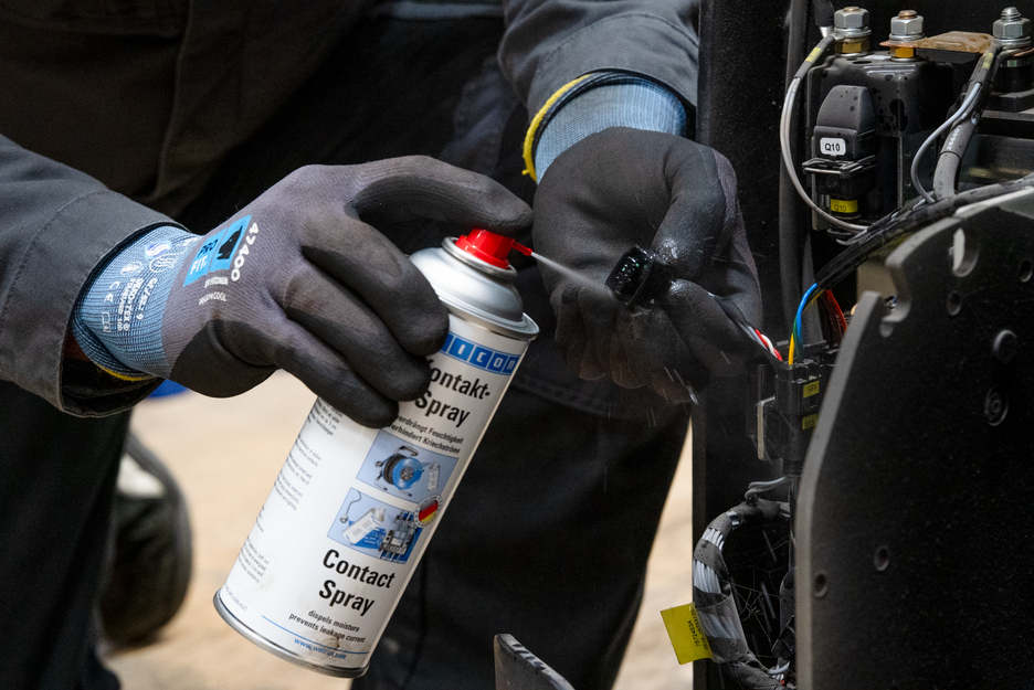 Contact Protection Spray | protection and care of electrical contacts