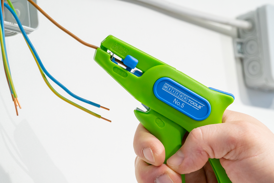 Wire Stripper No. 5 Green Line | Sustainable stripping tool I for all common stranded and solid conductors, working range 0,2 - 6,0 mm²