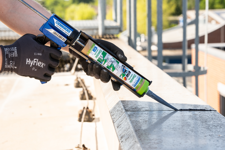 Flex 310 M® Classic | elastic adhesive based on MS-Polymer in Presspack packaging for fatigue-free working