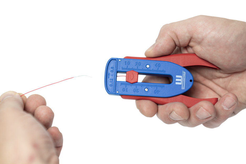 Precision Wire Stripper S | for thin conductors and wires, stripping range from 0,12 mm - 0,8 mm (36-20 AWG)