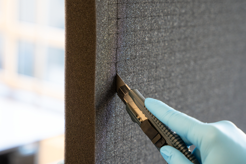 Adhesive Spray XT | sprayable contact adhesive, ideal for cardboard and paper