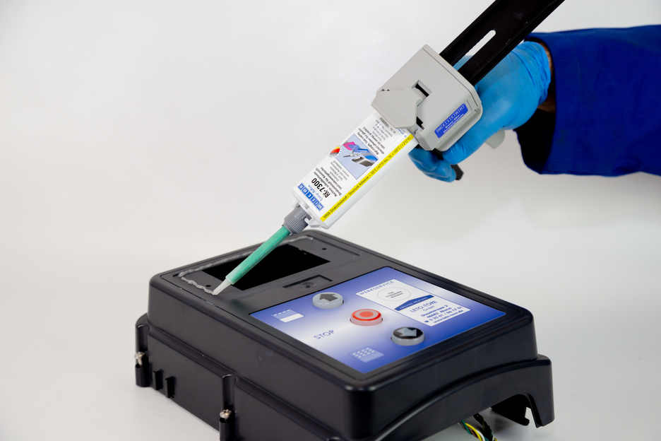 Easy-Mix RK-7300 | structural acrylic adhesive for low surface energy plastics