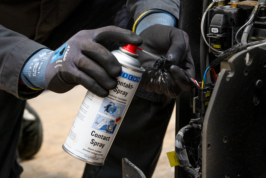 Contact Protection Spray | protection and care of electrical contacts