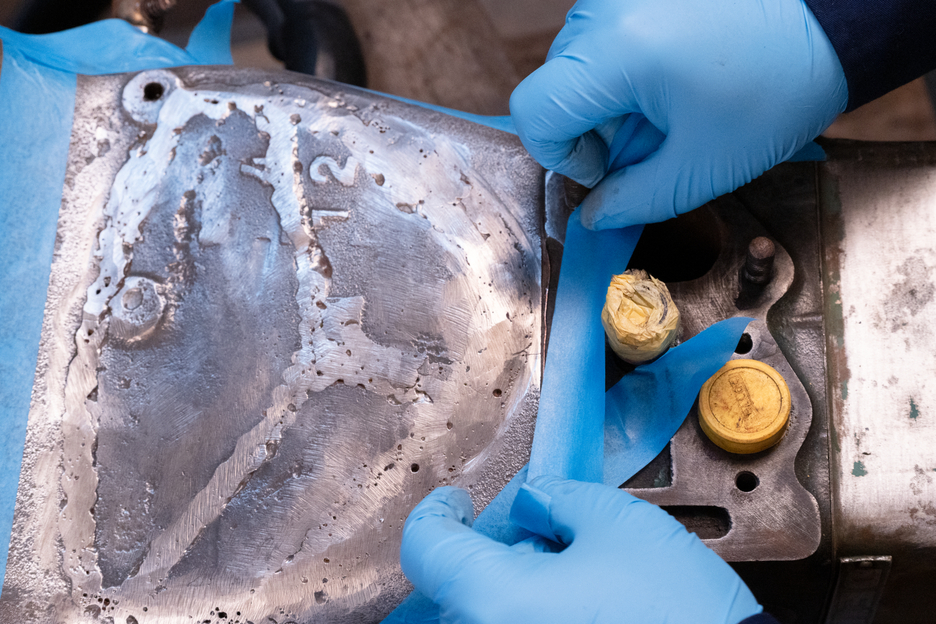 WEICON HB 300 | système à base de résines époxy résistant aux hautes températures pour la réparation et le moulage