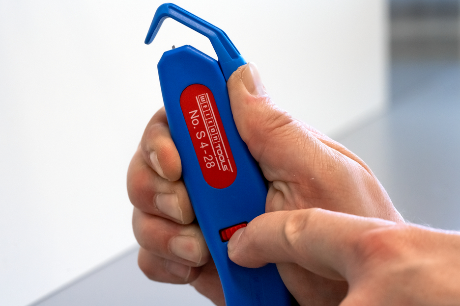 Cable Stripper No. S 4 - 28 | with retractable hook blade, working range 4 - 28 mm Ø