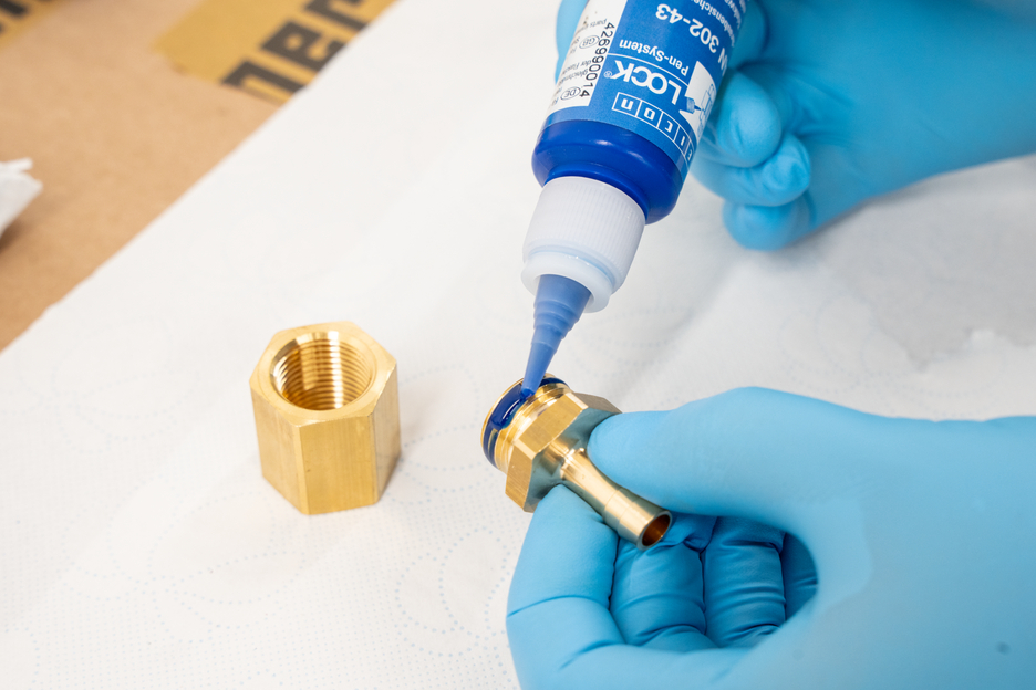 WEICONLOCK® AN 302-43 | medium strength, higher viscosity, with drinking water approval
