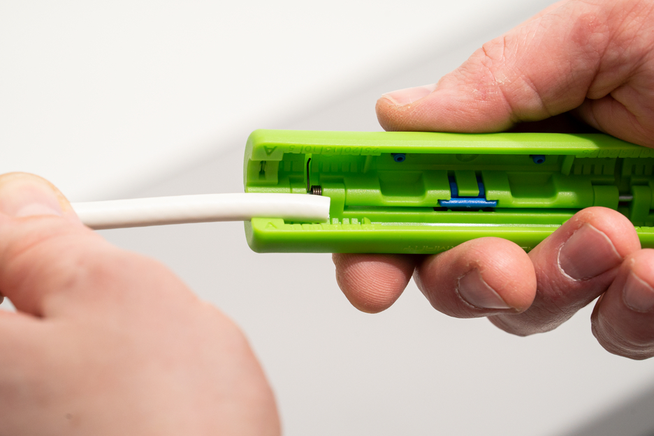 Starter Set Pro Green Line | Stripping tools made from up to 97% renewable raw materialss I 4-piece stripping set for house installations